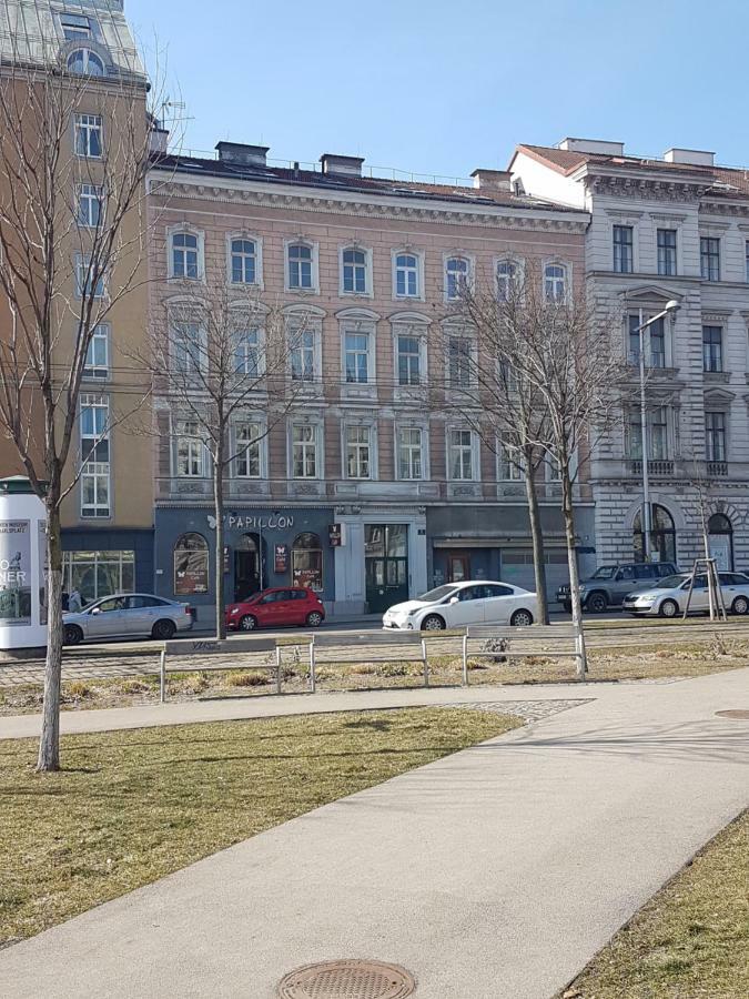 Gerald's 10 Vienna